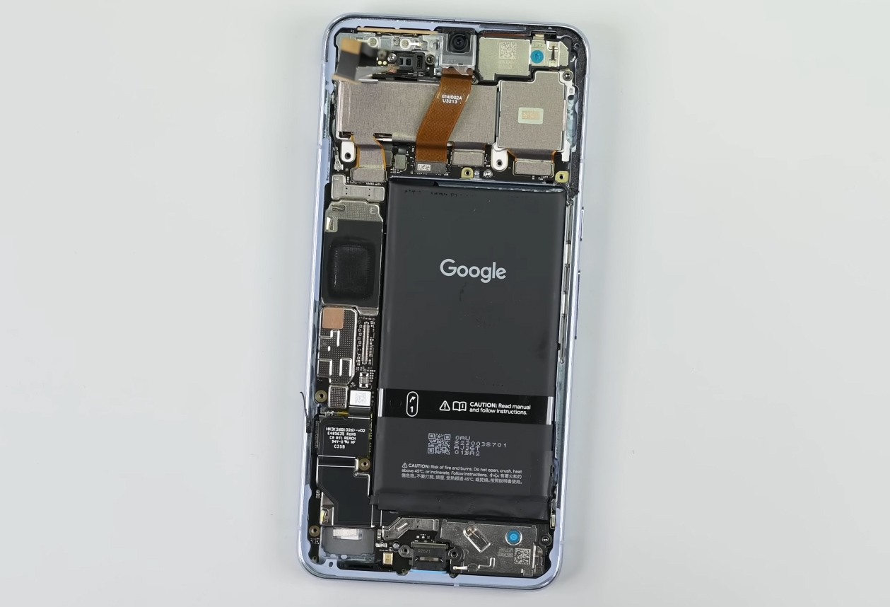 Google har inngått en avtale med TSMC om å produsere Tensor G5 ved hjelp av 3nm-prosessteknologi, noe som på papiret burde gi et kraftigere og mer effektivt brikkesett