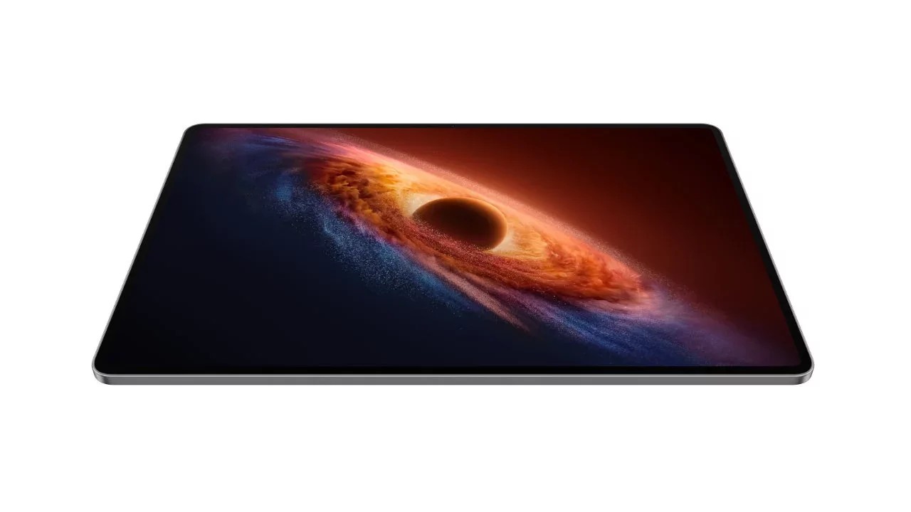 Når det gjelder maskinvare, bruker MagicPad 4 et Qualcomm Snapdragon 8 Gen 5-brikkesett. Den har opptil 16 GB RAM og opptil 512 GB lagringsplass.